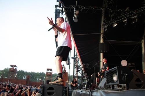 Dog Eat Dog - Hellfest