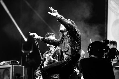 Regarde Les Hommes Tomber vs Hangman's Chair - Hellfest