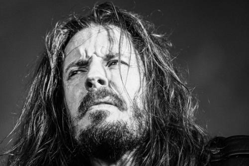 Regarde Les Hommes Tomber vs Hangman's Chair - Hellfest