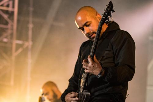 Regarde Les Hommes Tomber vs Hangman's Chair - Hellfest