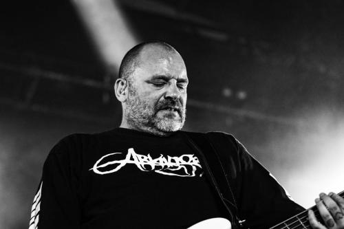Regarde Les Hommes Tomber vs Hangman's Chair - Hellfest