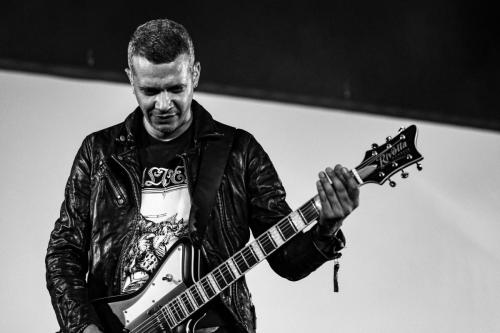 Regarde Les Hommes Tomber vs Hangman's Chair - Hellfest