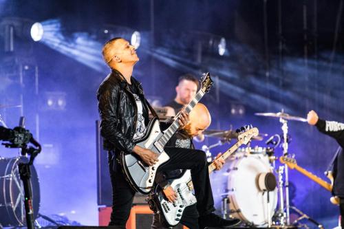 Regarde Les Hommes Tomber vs Hangman's Chair - Hellfest